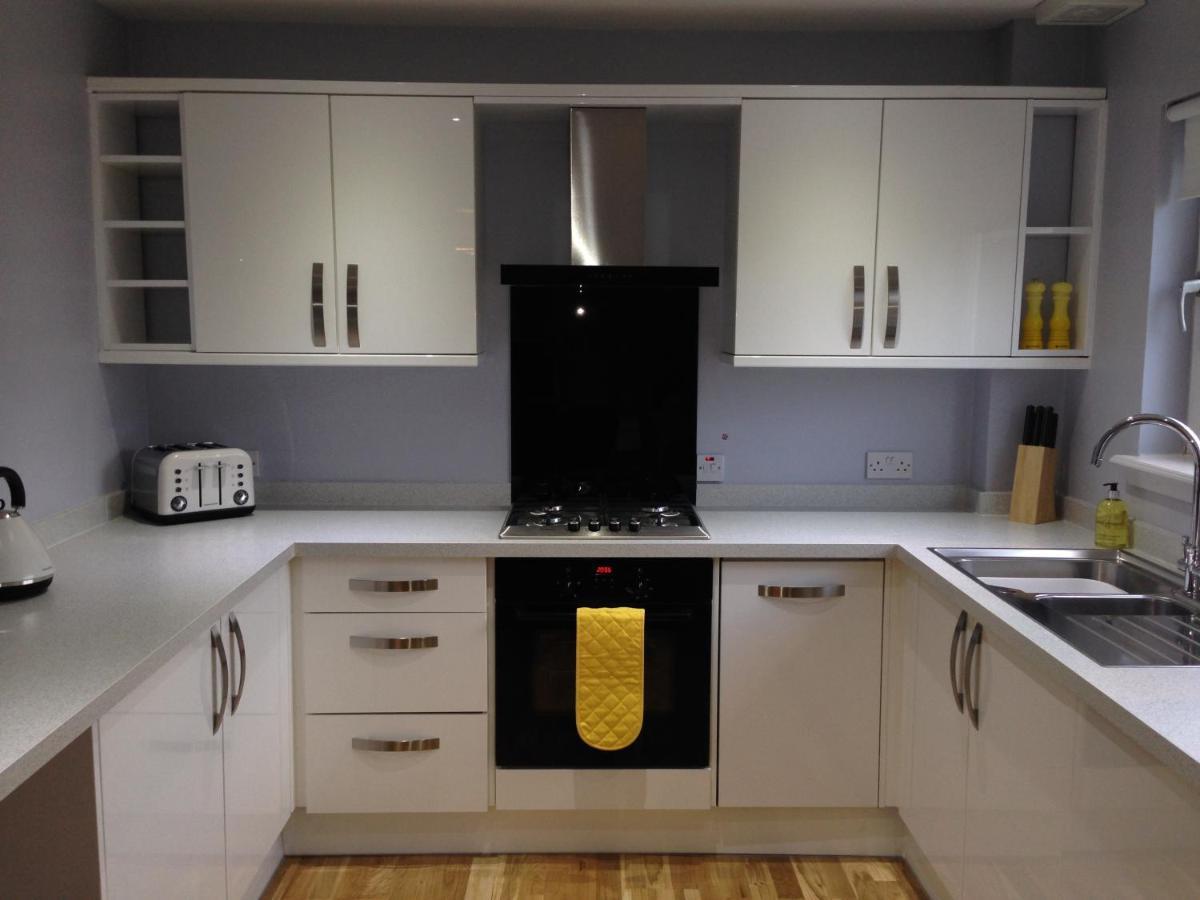 Flat Three, 212 Eaglesham Road, East Kilbride, Glasgow Extérieur photo