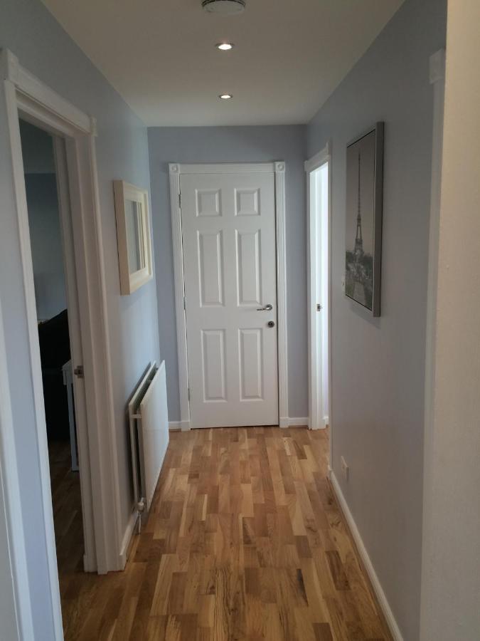 Flat Three, 212 Eaglesham Road, East Kilbride, Glasgow Extérieur photo